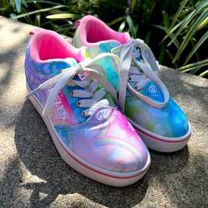 Heelys girls shoes, size 1 youth